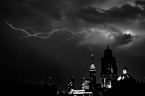 Gewitter über Mexiko-Stadt 2
