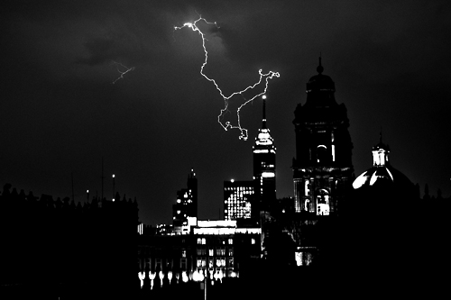 Gewitter über Mexiko-Stadt 1