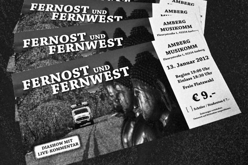 Amberg. Fernost und Fernwest – Die Premiere.